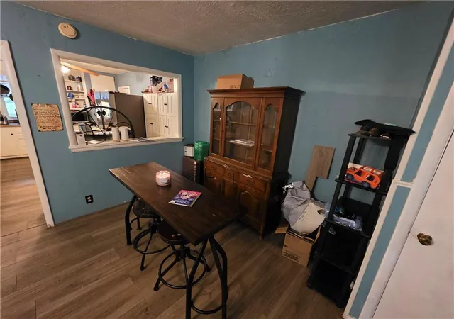 Photo 3 of Single family home for sale at 304 Warwick Rd, Coffeyville, KS 67337 | MLS# 2632102 | Listing updated on 2026-07-18