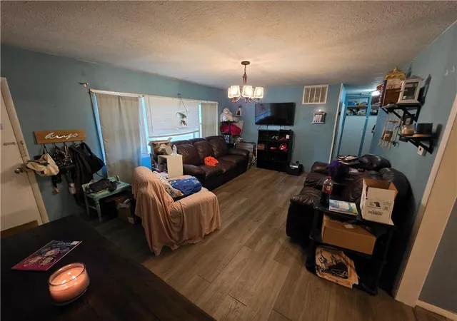 Photo 3 of Single family home for sale at 304 Warwick Rd, Coffeyville, KS 67337 | MLS# 2632102 | Listing updated on 2026-07-18