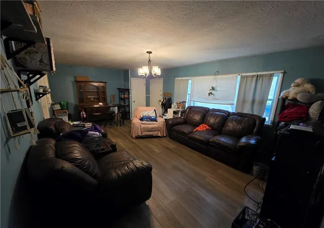 Photo 4 of Single family home for sale at 304 Warwick Rd, Coffeyville, KS 67337 | MLS# 2632102 | Listing updated on 2026-07-18