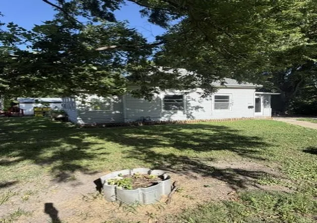 2nd image of 604 N 3rd St, Burlington, KS 66839 | MLS# 2632124