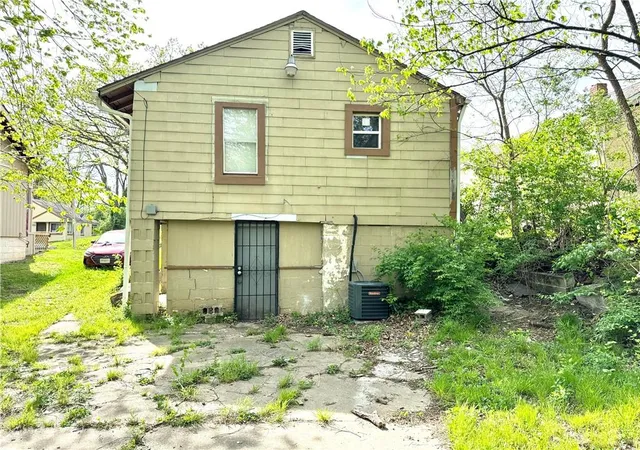 Photo 13 of Single family home for sale at 4435 Norton Ave, Kansas City, MO 64130 | MLS# 2632125 | Listing updated on 2026-07-26