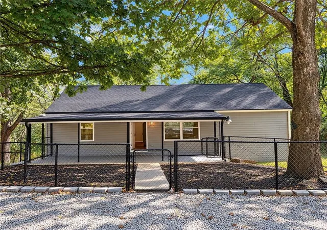 Single family home for sale at 4109 N 74th Street, Kansas City, KS 66109 | MLS# 2632130