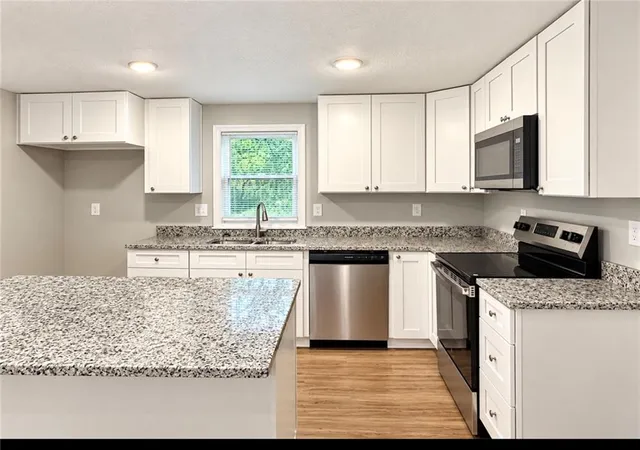 Photo 4 of Single family home for sale at 4109 N 74th Street, Kansas City, KS 66109 | MLS# 2632130 | Listing updated on 2026-09-25