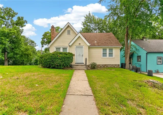 Photo 1 of Sale Pending at 1500 N 24th Street, Kansas City, KS 66102 | MLS# 2632138 | Listing updated on 2026-08-28