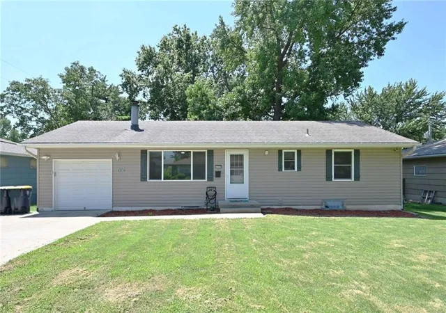 Photo 1 of Single family home for sale at 4505 E 112th Street, Kansas City, MO 64137 | MLS# 2632148 | Listing updated on 2026-08-20