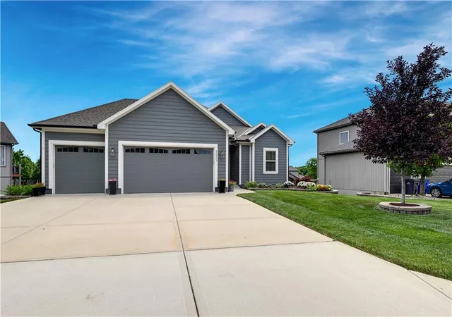 Photo 3 of Sale Pending at 25973 W 143rd Terrace, Olathe, KS 66061 | MLS# 2632154 | Listing updated on 2026-08-25