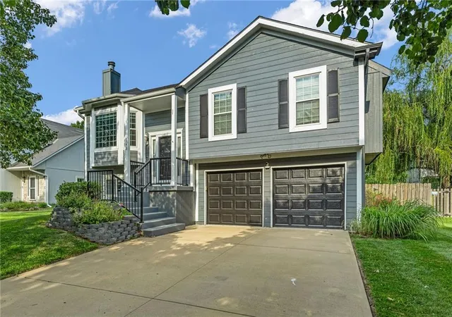 Photo 1 of Sale Pending at 1073 N Logan St, Olathe, KS 66061 | MLS# 2632159 | Listing updated on 2026-07-21