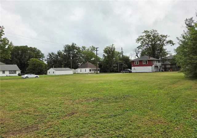 Photo 1 of Land for sale at 905 W Main St, Independence, KS 67301 | MLS# 2632166 | Listing updated on 2026-07-19