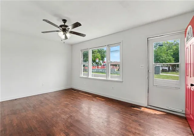 Photo 4 of Sale Pending at 307 N Raum St, Lawson, MO 64062 | MLS# 2632193 | Listing updated on 2026-08-31