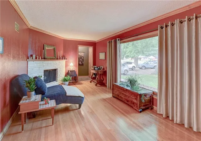 Photo 4 of Single family home for sale at 4644 Blue Ridge Blvd, Kansas City, MO 64133 | MLS# 2632207 | Listing updated on 2026-08-26