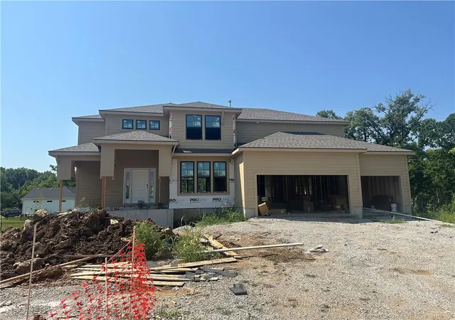 Photo 2 of Single family home for sale at 6121 Barth Rd, Shawnee, KS 66226 | MLS# 2632214 | Listing updated on 2026-07-28