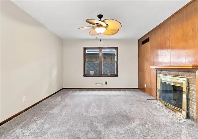 Photo 4 of Sale Pending at 5128 N Lister Ave, Kansas City, MO 64119 | MLS# 2632221 | Listing updated on 2026-07-30