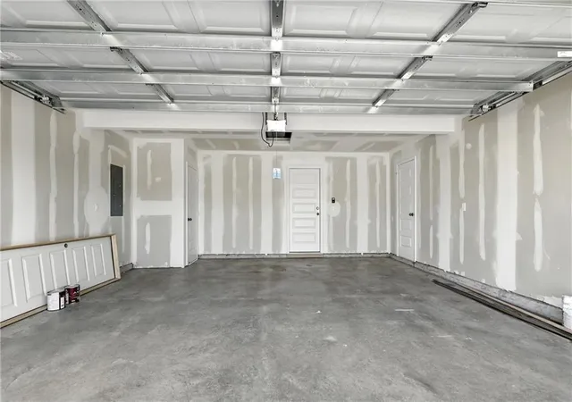 32nd image of 416 Valley View Dr, Tonganoxie, KS 66086 | MLS# 2632231