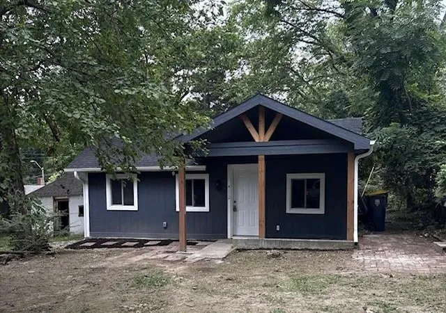 Photo 9 of Single family home for sale at 4112 N Mersington Ave, Kansas City, MO 64117 | MLS# 2632246 | Listing updated on 2026-09-04