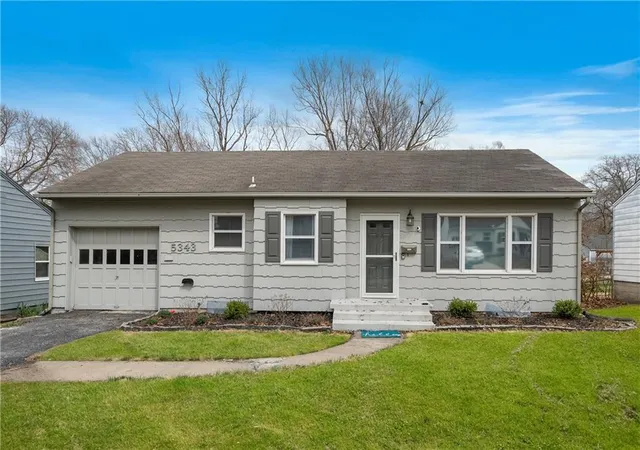 3rd image of 5343 Briar St, Roeland Park, KS 66205 | MLS# 2632259