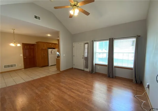 Photo 4 of Sale Pending at 8320 Waverly Ave, Kansas City, KS 66109 | MLS# 2632262 | Listing updated on 2026-09-05