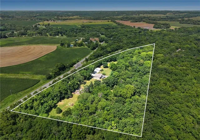 Photo 3 of Sale Pending at 24451 Chieftain Rd, Lawrence, KS 66044 | MLS# 2632280 | Listing updated on 2026-09-02