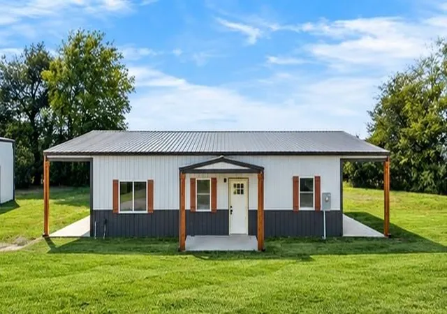 Photo 3 of Single family home for sale at 4724 Cr 127, Rosendale, MO 64483 | MLS# 2632283 | Listing updated on 2026-10-15