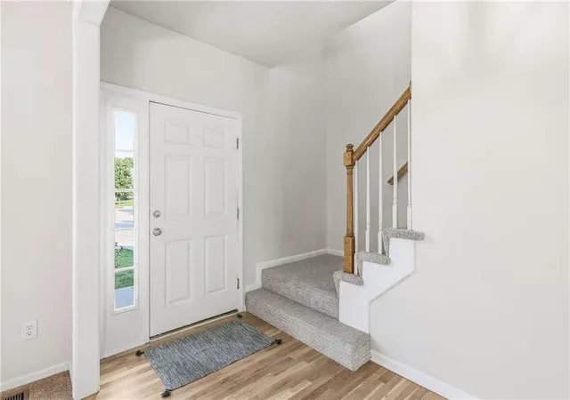 Photo 4 of Sale Pending at 13914 S Kaw St, Olathe, KS 66062 | MLS# 2632285 | Listing updated on 2026-09-05