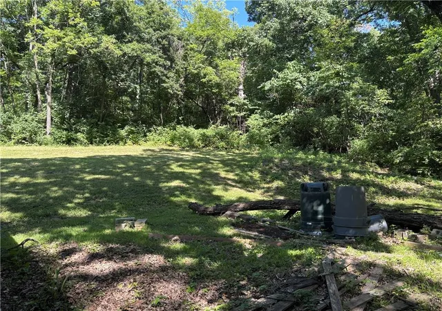 Photo 4 of Single family home for sale at 7035 Holliday Dr, Kansas City, KS 66106 | MLS# 2632299 | Listing updated on 2026-08-23