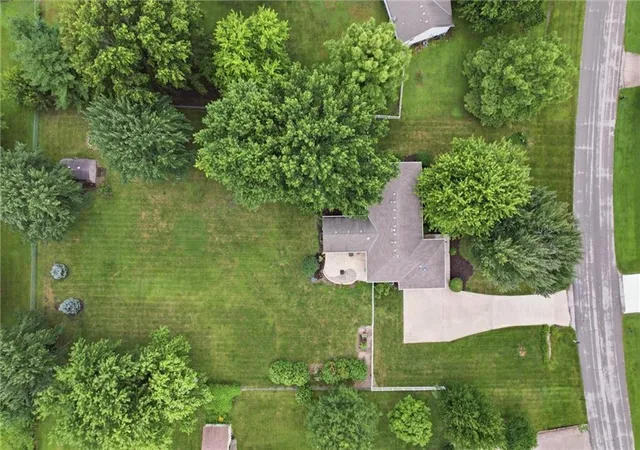 31st image of 5625 W 201 Street, Stilwell, KS 66085 | MLS# 2632309