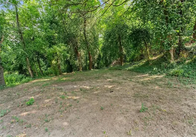 Photo 23 of Sale Pending at 1318 Clinton St, Lexington, MO 64067 | MLS# 2632319 | Listing updated on 2026-08-25