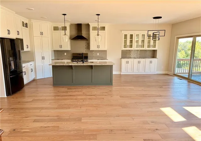 Photo 4 of Single family home for sale at 4805 NE 88th Street, Kansas City, MO 64156 | MLS# 2632347 | Listing updated on 2026-10-10