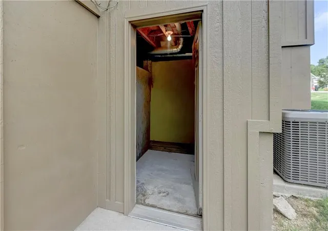 51st image of 713 Rock Creek Dr, Lansing, KS 66043 | MLS# 2632393