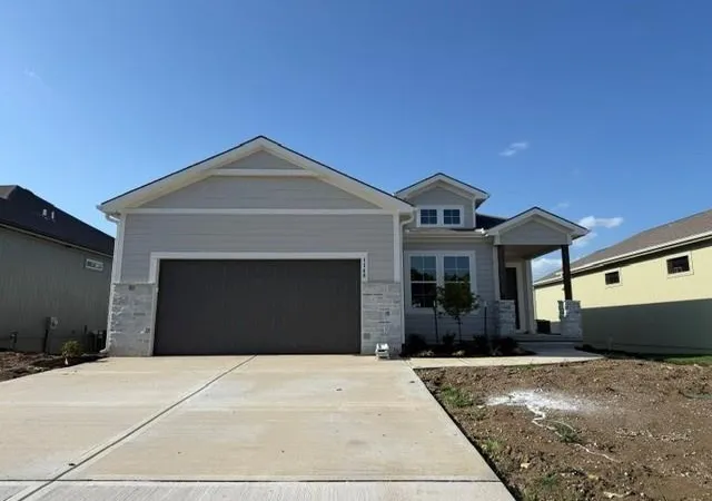1st image of 1148 Sw Whitby Dr, Raymore, MO 64083 | MLS# 2632400
