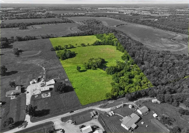 2nd image of W 375th Street, Osawatomie, KS 66064 | MLS# 2632405