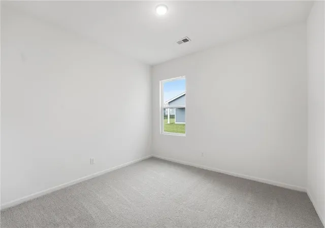 Photo 3 of Sale Pending at 3048 NW 96th Terrace, Kansas City, MO 64154 | MLS# 2632407 | Listing updated on 2026-09-06