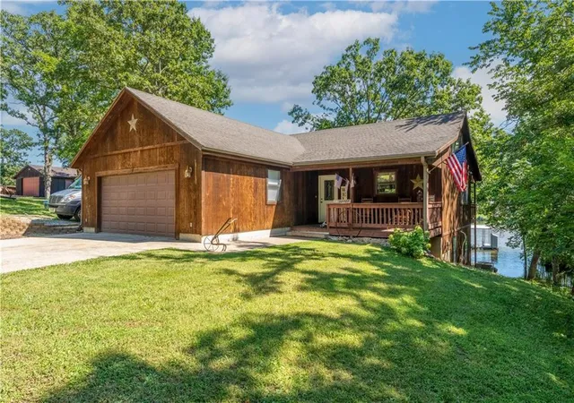 5th image of 22967 Peppermint Dr, Warsaw, MO 65355 | MLS# 2632409