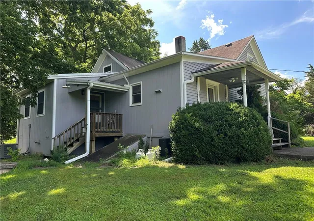 5th image of 9113 Fallman Mine Rd, Wellington, MO 64097 | MLS# 2632411