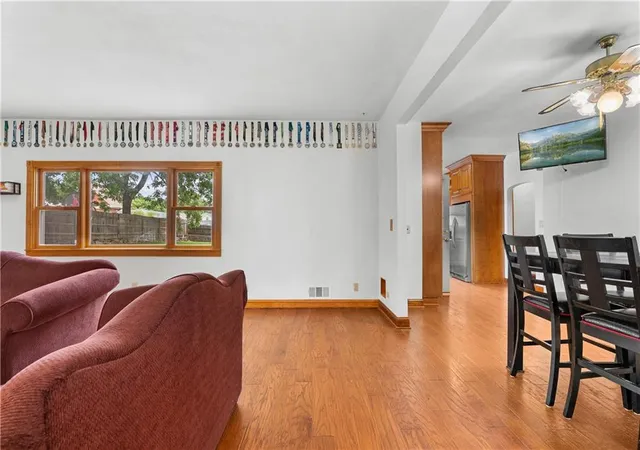 Photo 3 of Single family home for sale at 11219 Evans St, Sugar Creek, MO 64054 | MLS# 2632453 | Listing updated on 2026-08-10