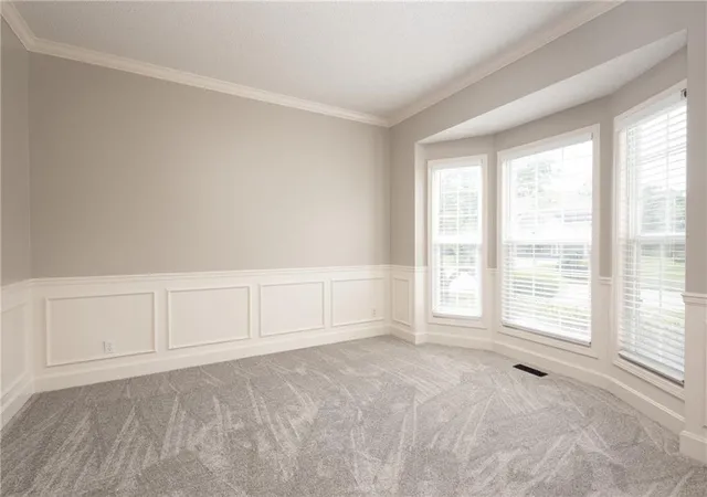 Photo 3 of Sale Pending at 2412 Sw Winterwood Ct, Lee's Summit, MO 64081 | MLS# 2632467 | Listing updated on 2026-09-07