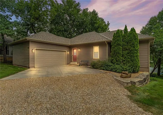3rd image of 5380 Choctaw Ln, Mc Louth, KS 66054 | MLS# 2632479