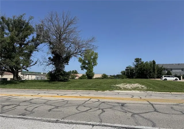 Photo 1 of Land for sale at 623 E Young Ave, Warrensburg, MO 64093 | MLS# 2632484 | Listing updated on 2026-07-21