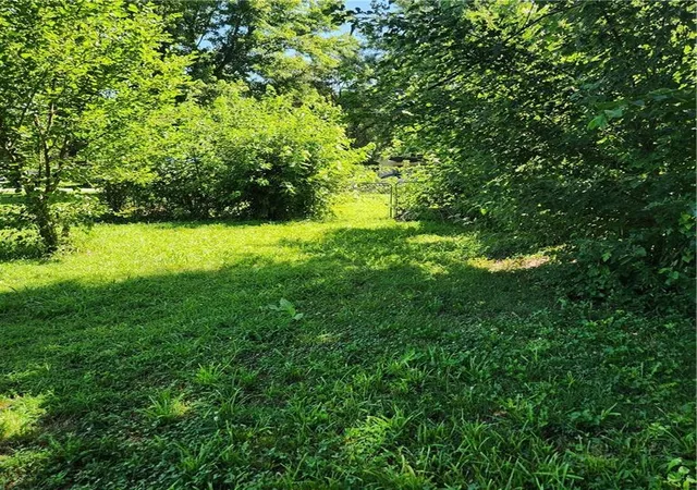 6th image of 200 W 5th St, Henrietta, MO 64036 | MLS# 2632485