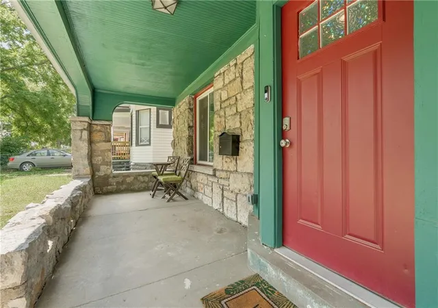 Photo 3 of Single family home for sale at 4008 S Benton Ave, Kansas City, MO 64130 | MLS# 2632488 | Listing updated on 2026-07-27