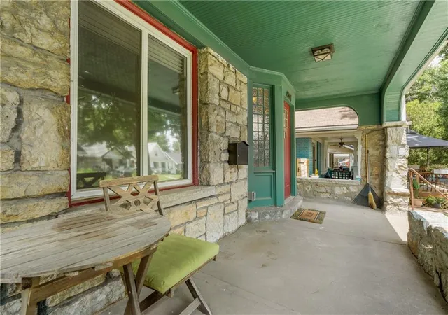 Photo 4 of Single family home for sale at 4008 S Benton Ave, Kansas City, MO 64130 | MLS# 2632488 | Listing updated on 2026-07-27