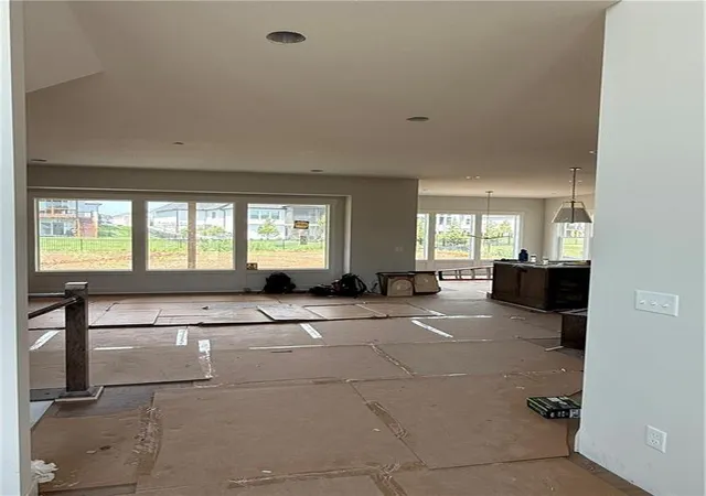 5th image of 18504 Windsor St, Overland Park, KS 66085 | MLS# 2632491