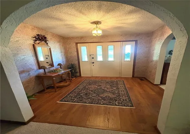 Photo 3 of Sale Pending at 3100 Regency Dr, Independence, KS 67301 | MLS# 2632493 | Listing updated on 2026-09-01