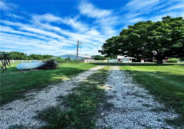 Photo 3 of Sale Pending at 22217 S Victory Rd, Spring Hill, KS 66083 | MLS# 2632507 | Listing updated on 2026-10-04