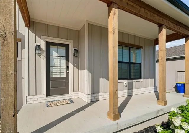 Photo 3 of Single family home for sale at 16255 Nw 123rd Street, Platte City, MO 64079 | MLS# 2632529 | Listing updated on 2026-08-27