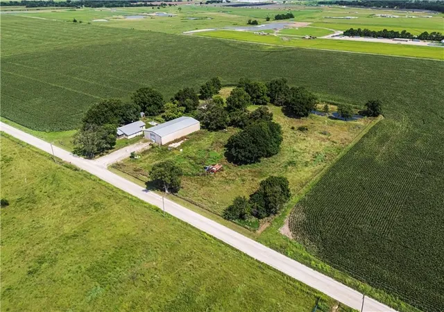 4th image of 18720 800 Rd, Altoona, KS 66710 | MLS# 2632548