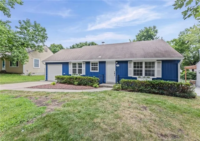 1st image of 7223 Lamar Ave, Overland Park, KS 66204 | MLS# 2632552