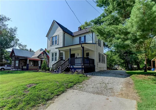 5th image of 511 E Green St, Clinton, MO 64795 | MLS# 2632572