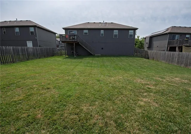 Photo 4 of Sale Pending at 212 NE Greystone Way, Grain Valley, MO 64029 | MLS# 2632614 | Listing updated on 2026-08-11