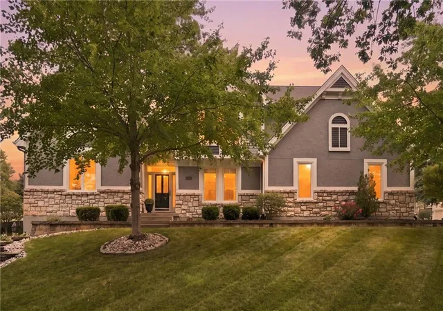 Photo 1 of Single family home for sale at 6100 Nw 78th Street, Kansas City, MO 64151 | MLS# 2632638 | Listing updated on 2026-10-08