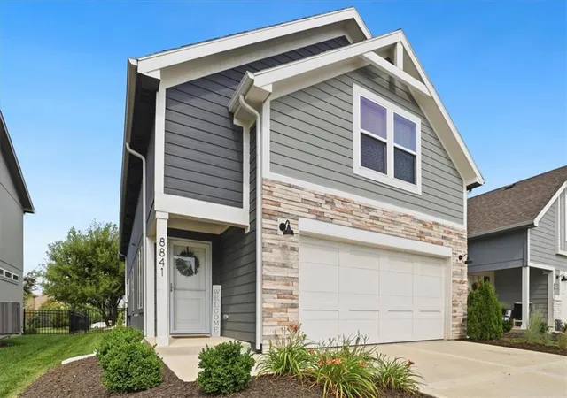 Photo 3 of Sale Pending at 8841 SW 9th Terrace, Lees Summit, MO 64064 | MLS# 2632656 | Listing updated on 2026-08-29